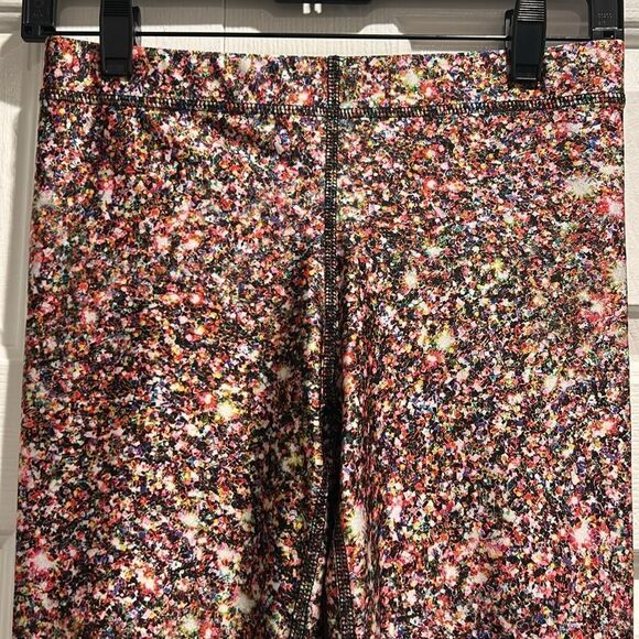 Terez “Confetti” Cropped Leggings, Size Medium - Picture 2 of 9